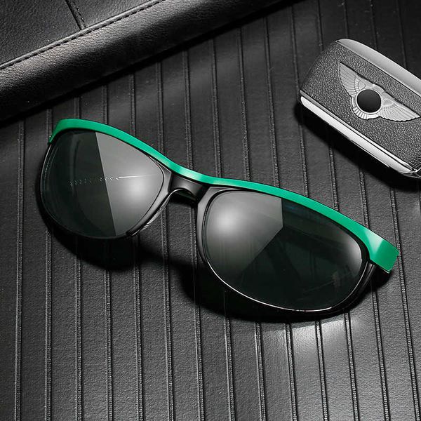 

2027 new men's polarized sunglasses outdoor sports cycling sunglasses sun shading sunglasses, White;black
