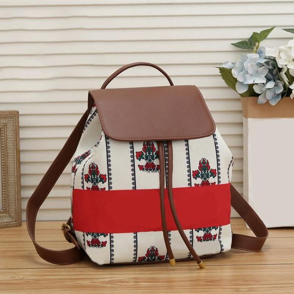 

2023 designer backpack womens schoolbags computer bags travel bag fashion casual women small back pack style