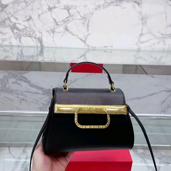 

high-end leather handbag women's bag fashion design clamshell portable tote purse senior luxury solid color all-match single shoulder c