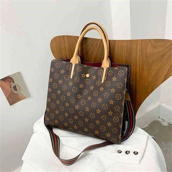 

handbag 2023 fashion women's bag leather quality handbag wide strap tote large capacity handbag women's shoulder diagonal bucket b