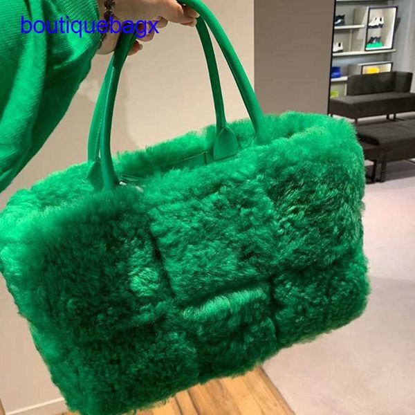 

luxury bottegss venetss arco evening bags online store handbag capacity autumn large and plush winter new splicing simple soft tot with logo