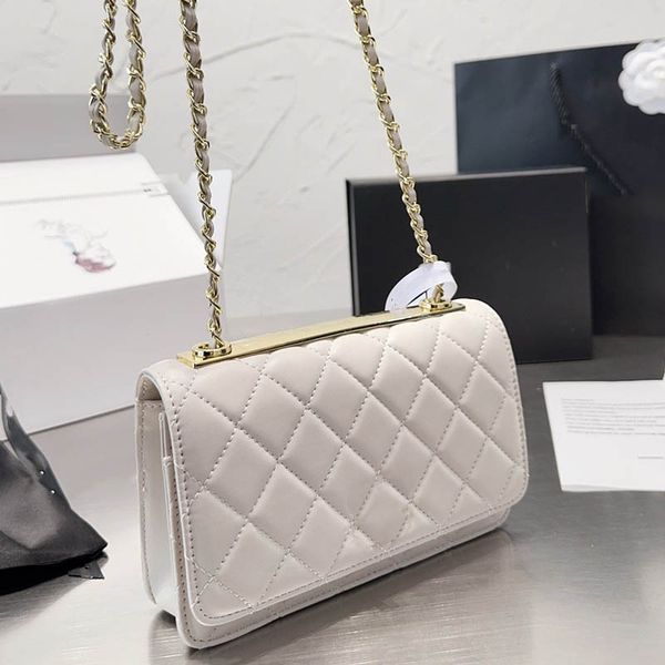 

trend woc classic flap women shoulder bag metal letters leather quilted diamond lattice retro crossbody designer bag luxury handbag passport
