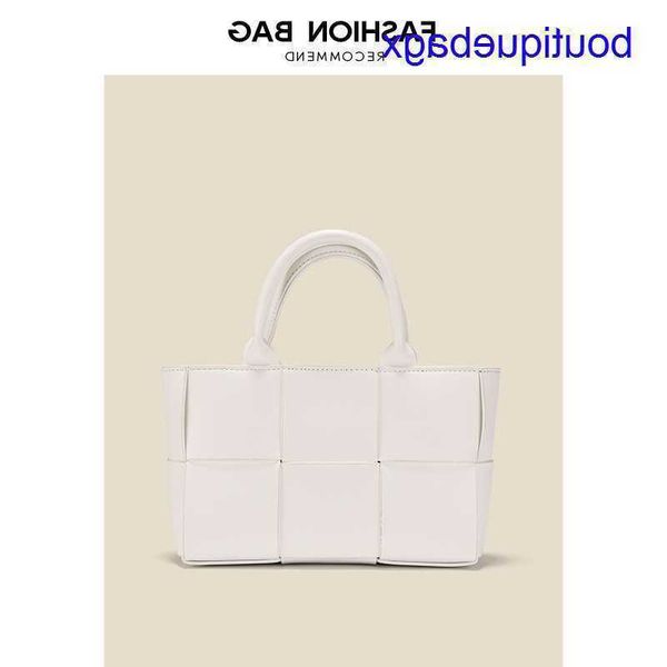 

luxury bottegss venetss arco evening bags online store small women's 2023 new fashion woven shopping large capacity tote handheld with
