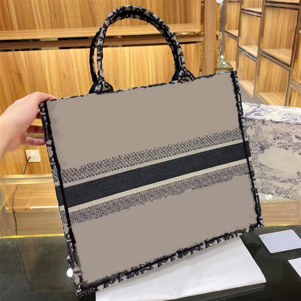 

2021 luxury women handbags designers shopping bags lady large purses fashion casual totes star tiger patterns contrast color with 202w