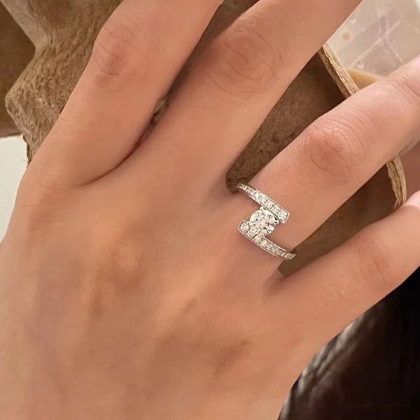 

s925 sterling silver 0.5ct round diamond moissanite simple ring for women fine jewelry, Golden;silver