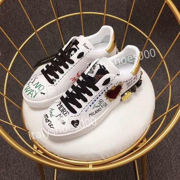 

r casual shoes for sale sole low flat spikes flats black blue suede silver diamond men women prom wedding shoe sneakers2023