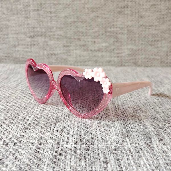 

heart eyewear frames fashion children sunglasses with cute flowers, White;black