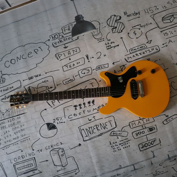 

premium orange piano body high-end pickup, rosewood fingerboard, mail to home