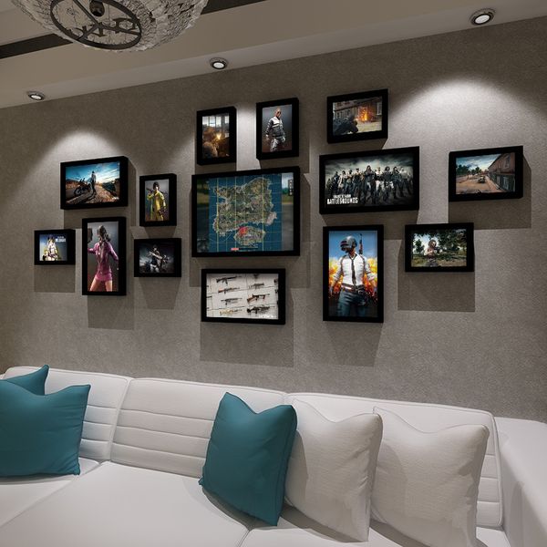 

game posters, hanging pictures, decorative paintings of internet cafes, murals of themed leisure internet cafes