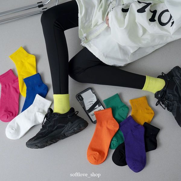 

season 6 socks calabasas skateboard fashion mens letter printed socks sports sockings hip hop, Black