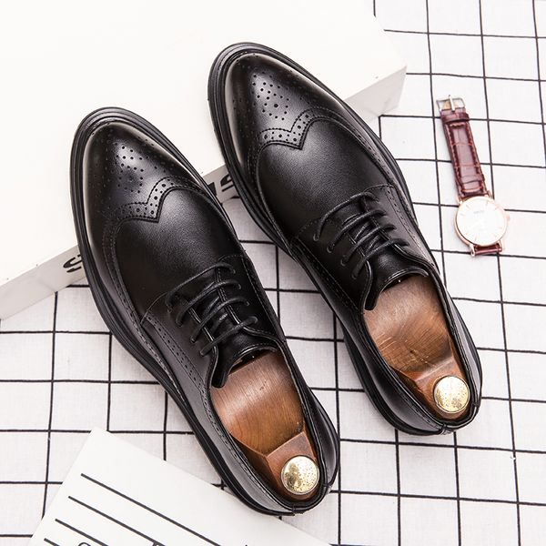 

men'scasualshoesbrockoxfordvintagepointedmen'sofficialshoesspringandautumn2023newbusinessclassicmen'sshoes, Black;white