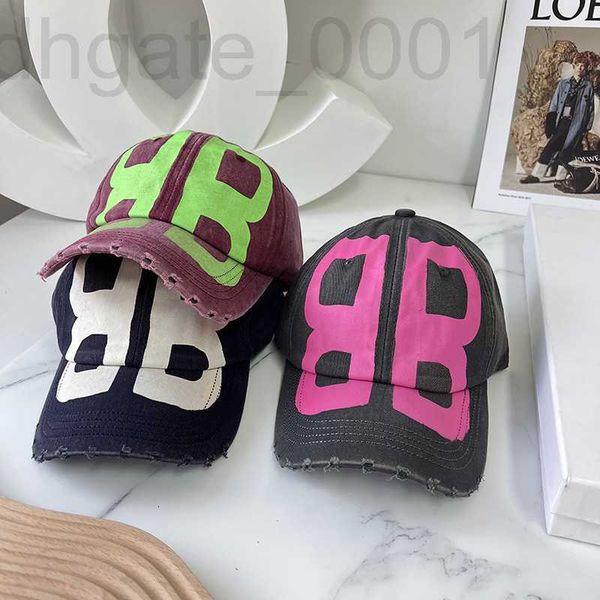

ball caps designer paris same letter graffiti fashion duck tongue hat lovers' travel versatile foreign style washed cowboy baseball 8z0, Blue;gray