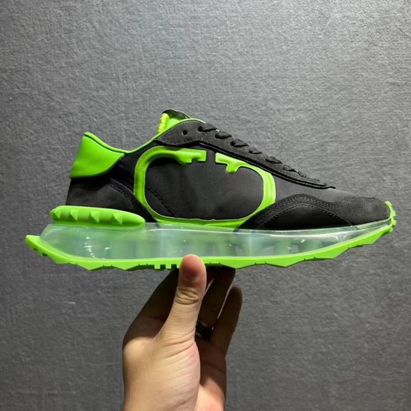 

2023 casual shoes dress one stud mens wedding sneakers trainers for leather fashion design valentinoes valentinoitys 38-46 02, Black