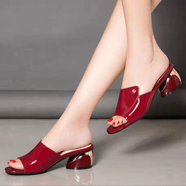 

slippers fashion red pu soft leather female flipflop summer heels slides shoes for girls comfortable woman 230314, Black