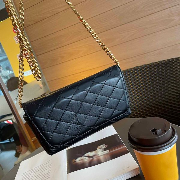 

designer bag diamond lattice women handbag quilted embossed logo chain purse back side pocket