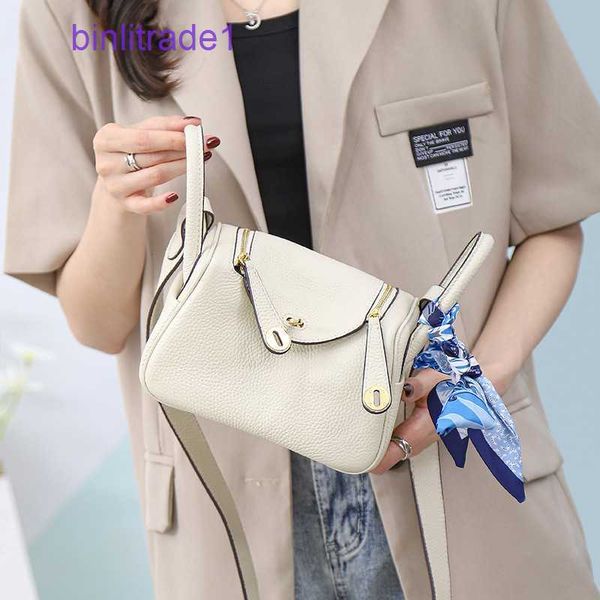 

designer original fashion 2023 new mini lindys bag shoulder leisure togo cow leather doctor of sale 0lzx