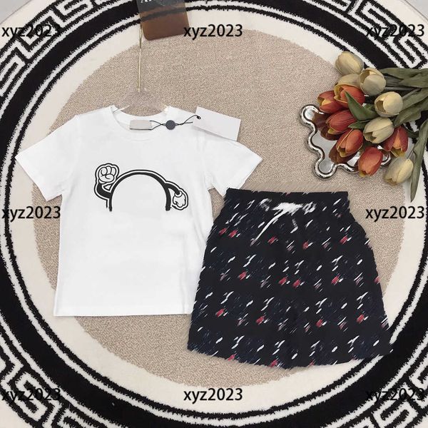 

2023 kids clothes child sets baby products 2pcs anthropomorphic logo t-shirt and full print shorts new arrival size 100-150 cm, White