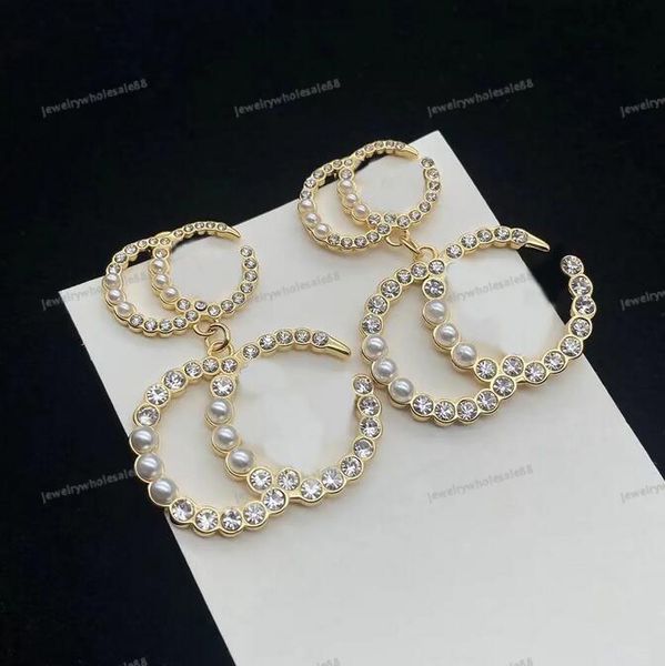 

fashion luxury pearls letter dangle chandelier stud earrings aretes orecchini for women party engagement designer jewelry, Golden;silver