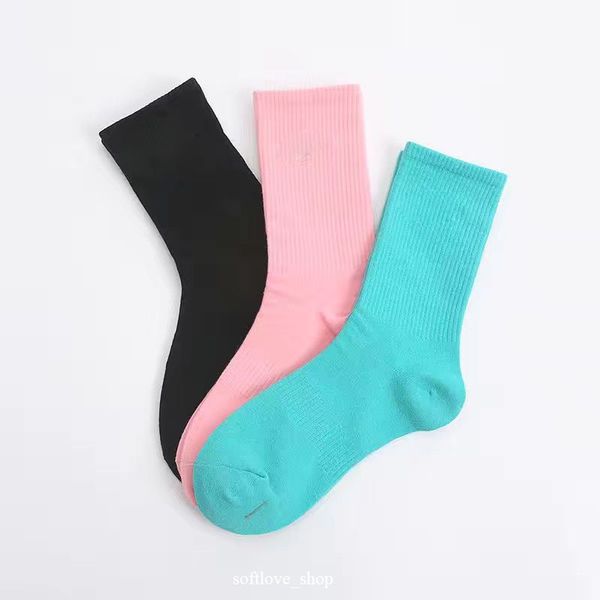 

designers design high long leisure socks with fashionable letter patterns in 10 colors of luxury women's medium stockings, Black
