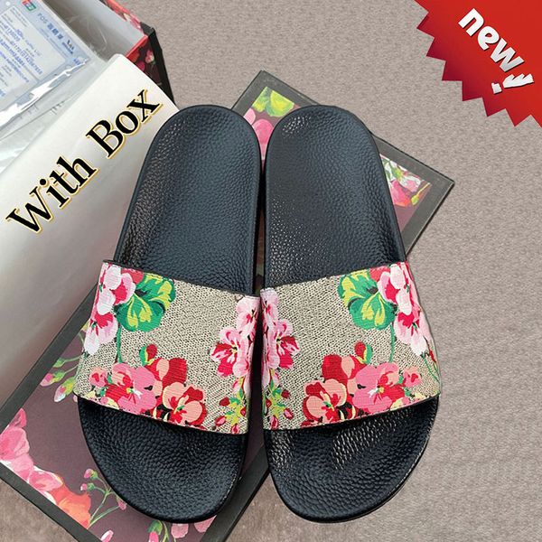 

slippers with box designer slippers mens womens slide perforated slip-on platform rubber mules sandals luxury summer sandal beach ladies fas, Black