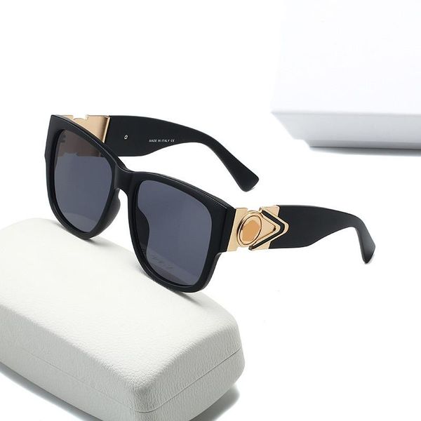 

Designer Sunglass Classic Logo Fashion Shades Sunglasses Women Men Adumbral 5 Colors Option