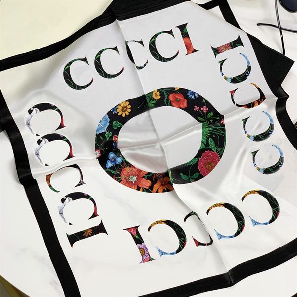 

Summer Designer Scarf Women Shawl Silk Square Scarf Head Kerchief 70cm Knit Luxury Box Letter Flower Fashion Scarfs