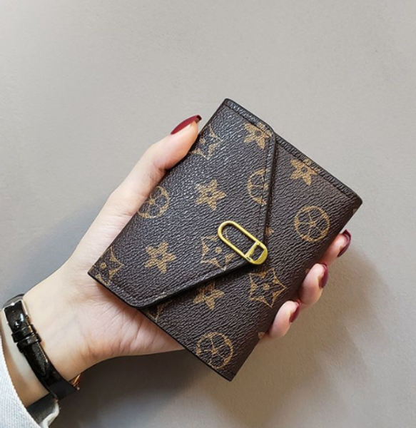 

new european and american retro simple women's wallet short chic card holder mini three fold coin clutch, Red;black