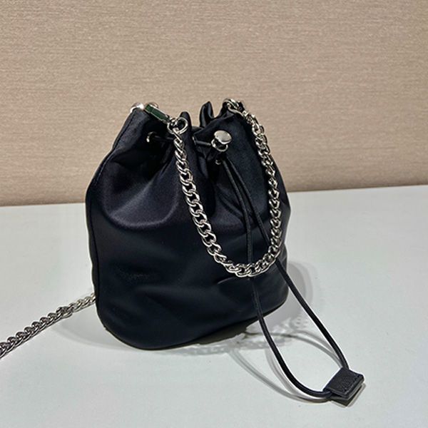 

drawstring bags mini bucket bag nylon handbag vintage ladies' chain small crossbody bag shoulder triangle phone purse women's chai