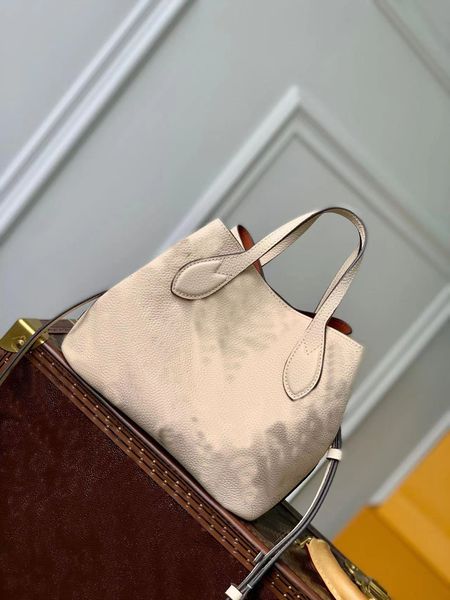 

classic fashion designer bags artsy leather messenger shopping bag cross body lady embossing shoulder bag handbags women's crossbody ev