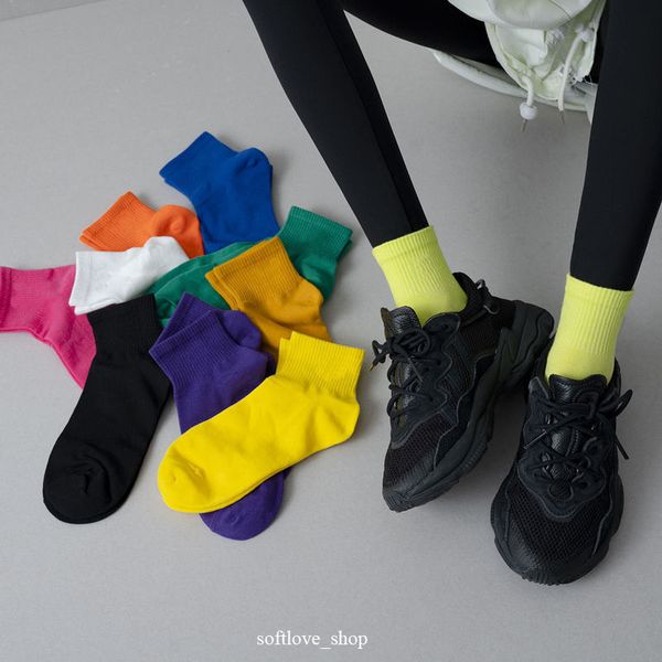 

mens socks women uality cotton all-match classic ankle letter breathable black and white football basketball sports sock wholesale uniform c