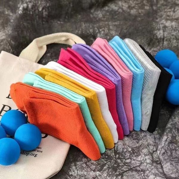 

designer mens womens socks ten pairs of luxury sports winter spring and summer explosion models letter printing socks high-grade cotton, Black