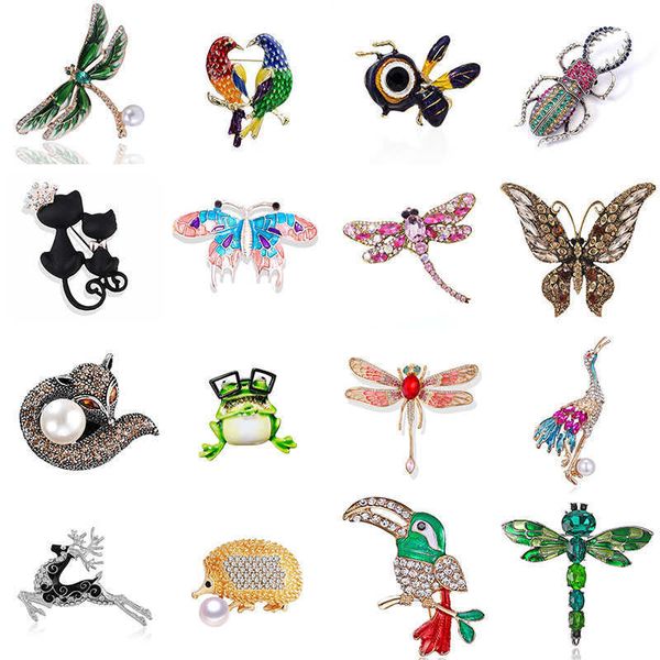 

pins brooches fashion personality classic tle insect animal brooch drip oil rhinone alloy accessories men and women pinl230315, Gray