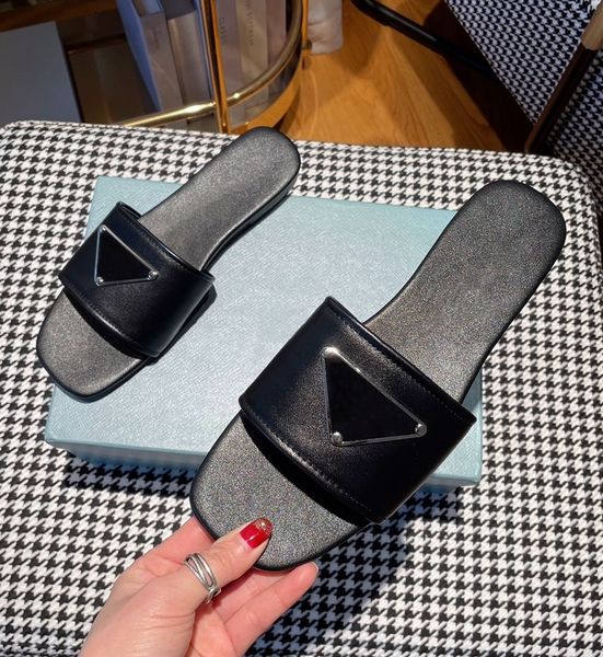 

designers women slipper lady triangle flat slide comfort sandals lettering fabric embroid genuine leather womens beach summer slippers outdo, Black