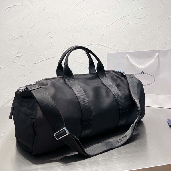 

tote bag designer bag fashion handbags thread handbags casual totes interior compartment totes