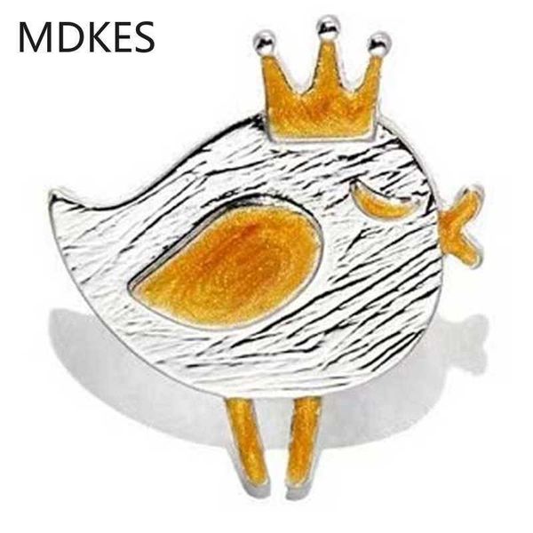 

pins brooches ly golden color bird anti stray collar pin silver animal wearing crown oil dripping badge couple broochl230315, Gray