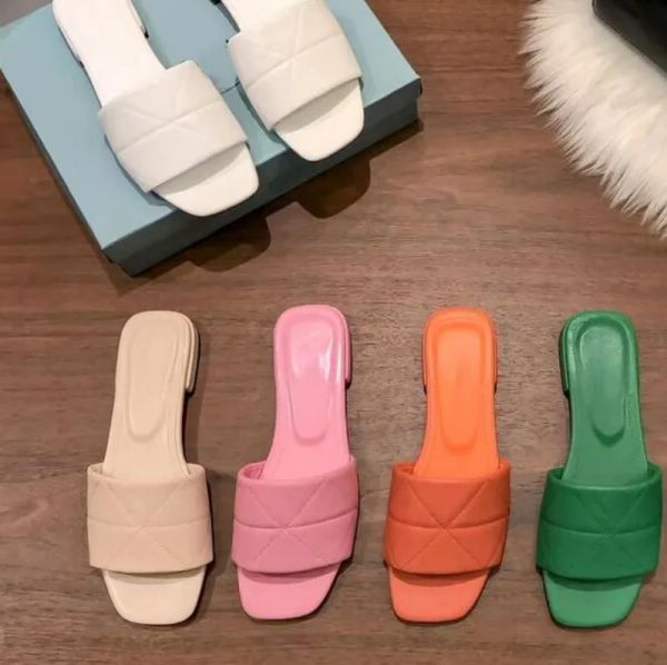 

2023 new fashion candy color summer slippers classic women leisure flip flops fashion flat bottom sandal letters luxury ladies pu leather wo, Black