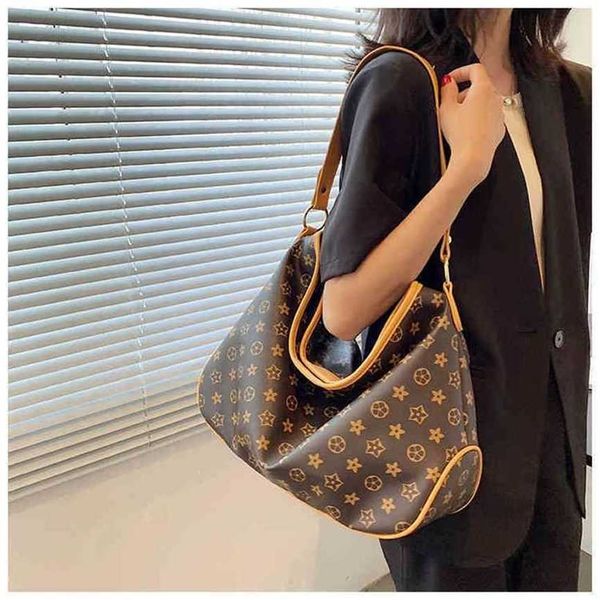 

handbag 2023 fashion women's bag leather quality handbag trend old flower large tot armpit print bag