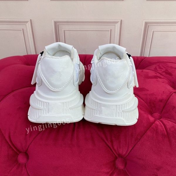 

2023 man woman downtown leather sneakers sporty shoes white black blue red casual shoe rubber sole trainer triangle logo sneaker