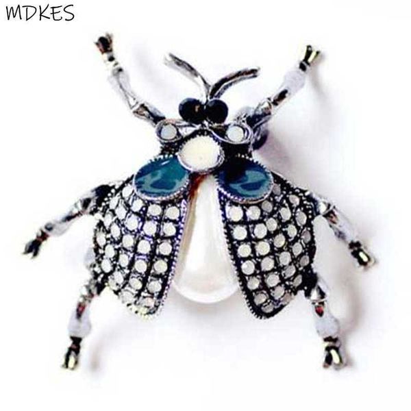 

pins brooches fashion design cartoon cute enamel pearl tle insect alloy brooch pin cloing accessoriesl230315, Gray