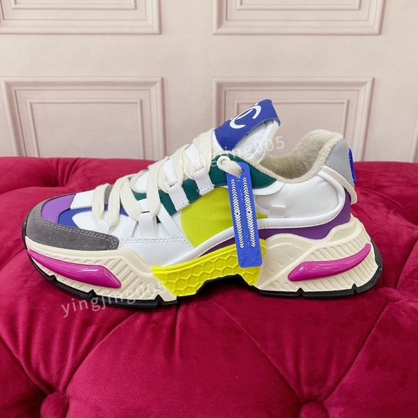 

2023man woman downtown leather sneakers sporty shoes white black blue red casual shoe rubber sole trainer triangle logo sneaker