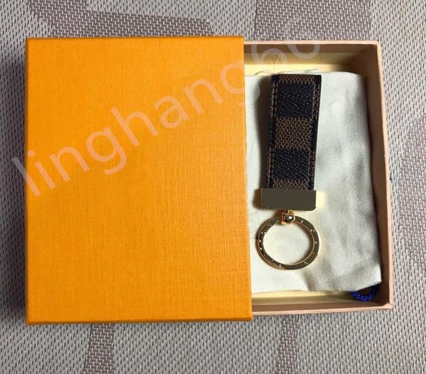 

2022 men039s and women039s gifts leather key chain style 7 color car key chain and gift box whole 9575516, Silver