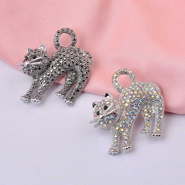 

pins brooches vintage rhinone cat brooches women small animal full crystal brooch pins party casual gifts for women and menl230315, Gray