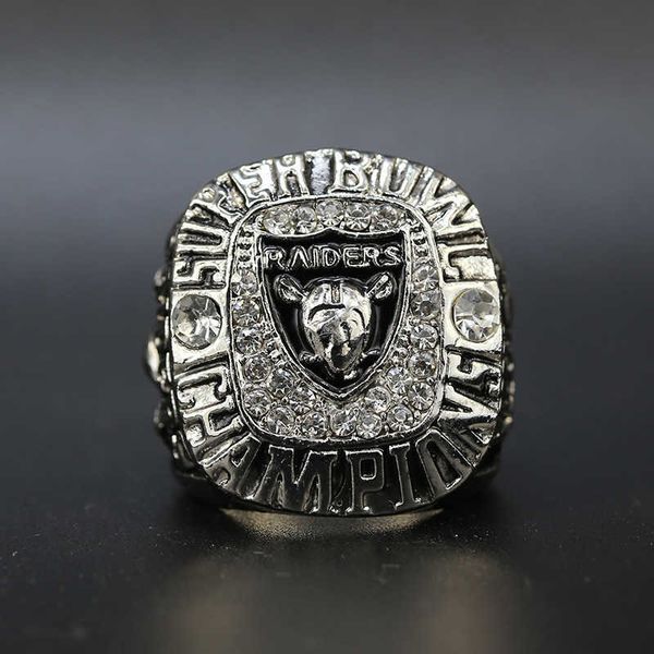 

auckland raider championship ring, Silver
