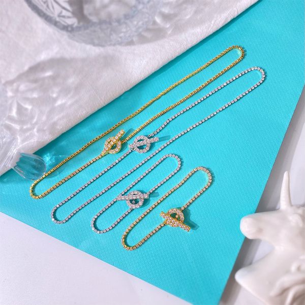 

ladies 1 word stereoscopic earrings designer jewelry diamond-encrusted circle necklace set women's gold/silver/rose with full set brand