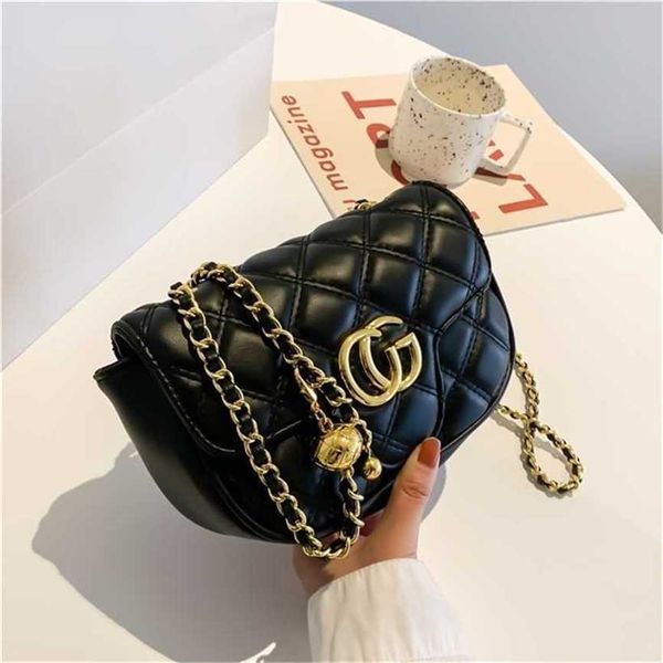 

handbag 2023 fashion women's bag leather quality handbag this year's popular female lingge embroidered thread messenger bag, small