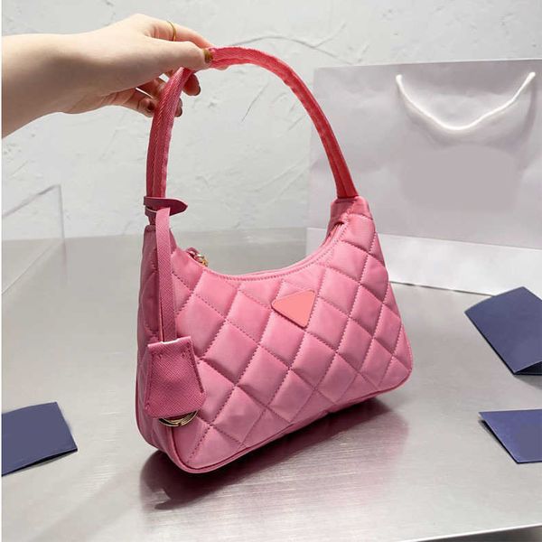 

new classic triangle hobo bag totes pbag designer bag underarm tote bag womens luxurys handbag shoulder bags woman soft purse wallet 221210