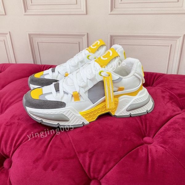 

men district perforated leather sneakers sporty shoes white black grey casual shoe for woman rubber sole trainer with triangle logo sneaker