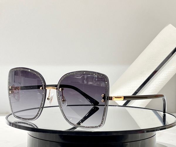 

fashion designer leti women sunglasses unique pearlescent design lens square shape glasses outdoor elegant versatile style anti-ultraviolet, White;black