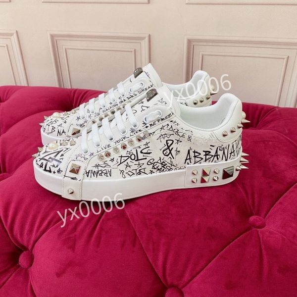 

2023new running shoes women outdoor reflective sneakers white breathable flat walking trainers lace-up casual sneaker, Black