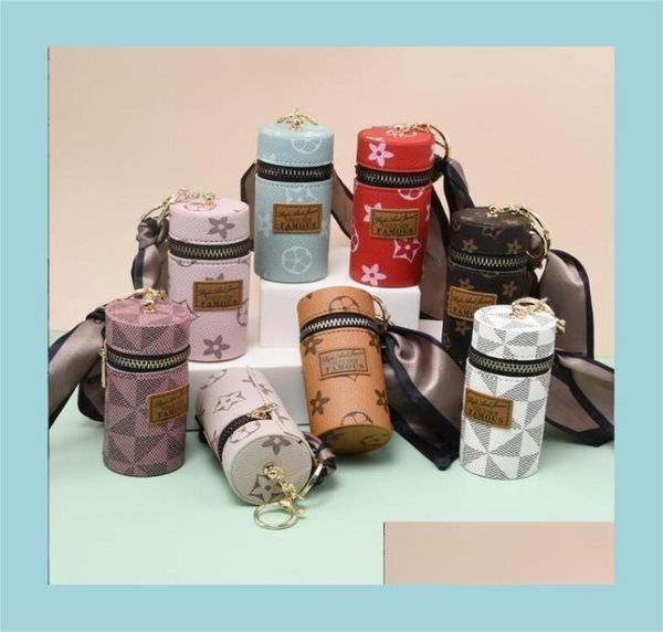 

key rings leather key chains lipstick holder flower plaid silk scarf keychains fluorescent storage bag charm pendant women car key4236599, Slivery;golden